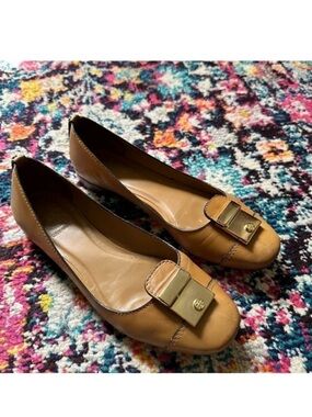 Tory Burch Priscilla Leather Flat Vicuña Womens 7 Tan